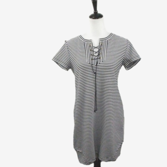 Cabi Nautical Stripe Lace Up Neckline Short Sleeve Dress Size Small - Picture 1 of 7